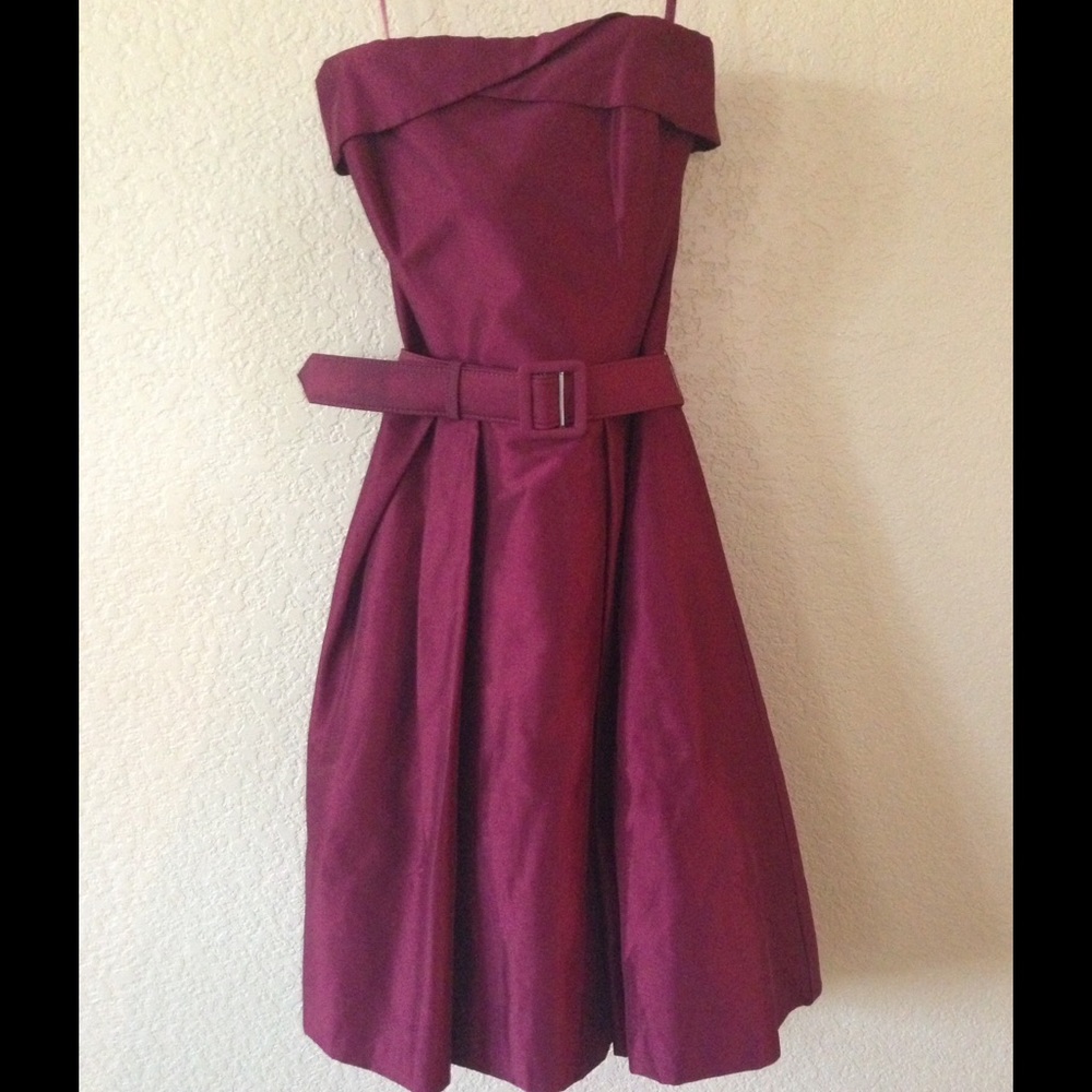 Black House White Market Cranberry Strapless Dress